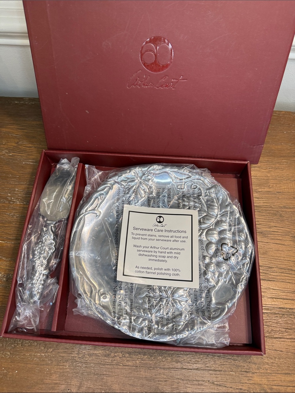 Vintage Arthur Court 2000 Grape Plate with Server
